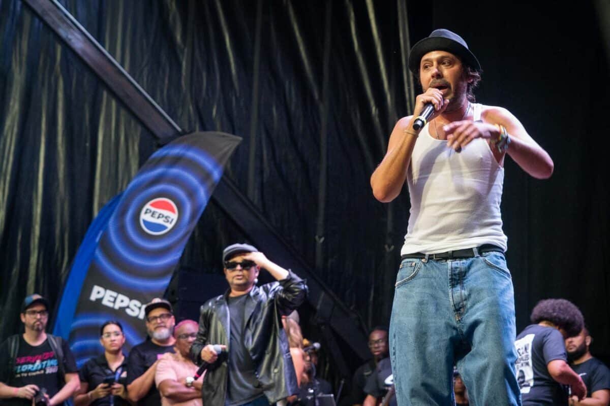 Servando y Florentino, Servando y Florentino lunares, ruta de escape, Plaza Venezuela, El Valle, Chacaíto, Concierto en Chacaíto, El Diario, José Daniel Ramos