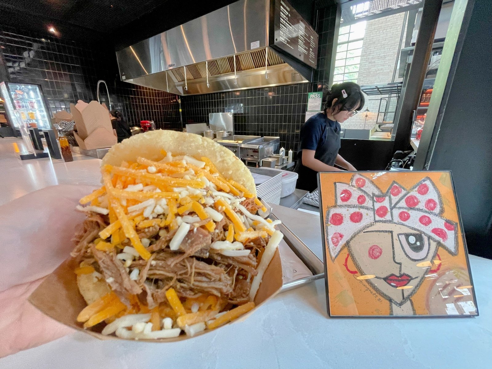 Un restaurante venezolano populariza la arepa en el mercado canadiense