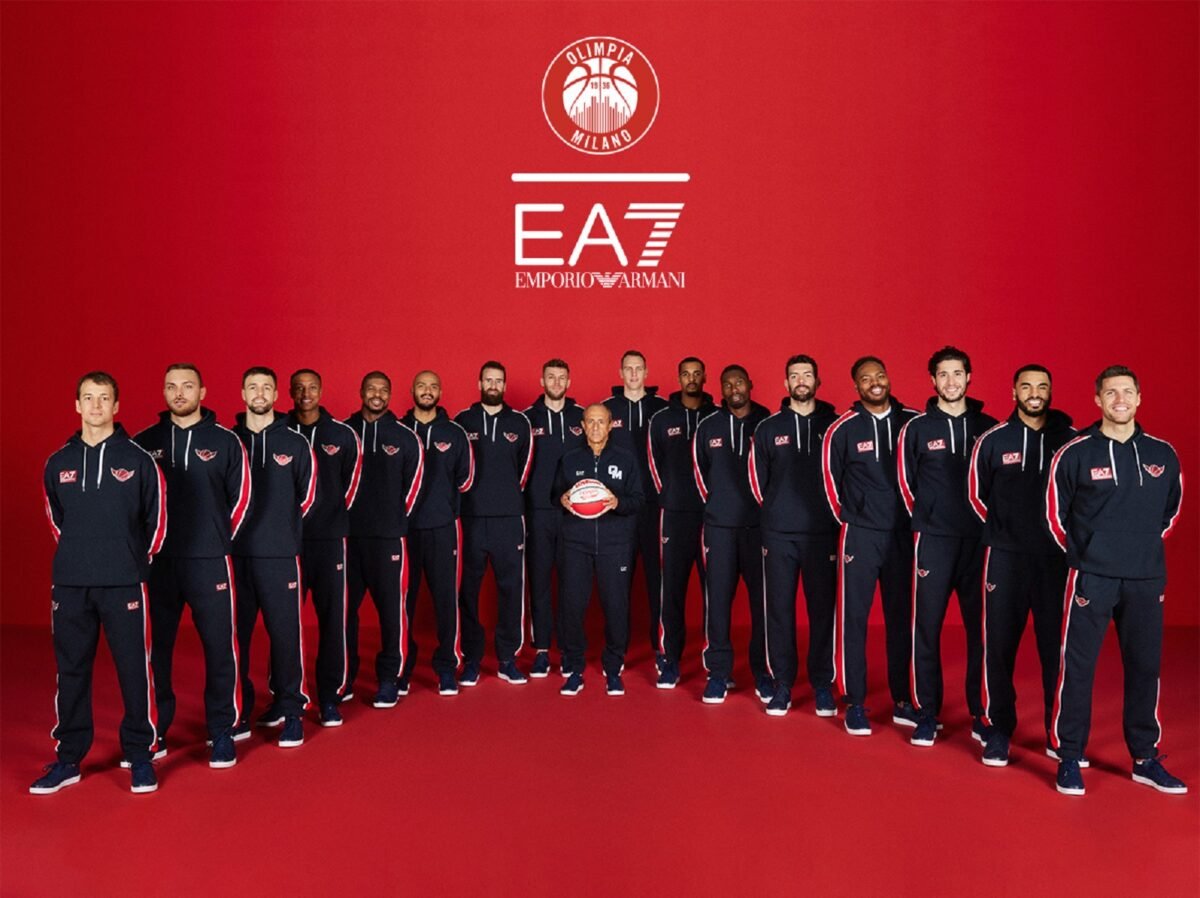 En imágenes la estrecha relación entre el diseñador Giorgio Armani y el mundo del deporte