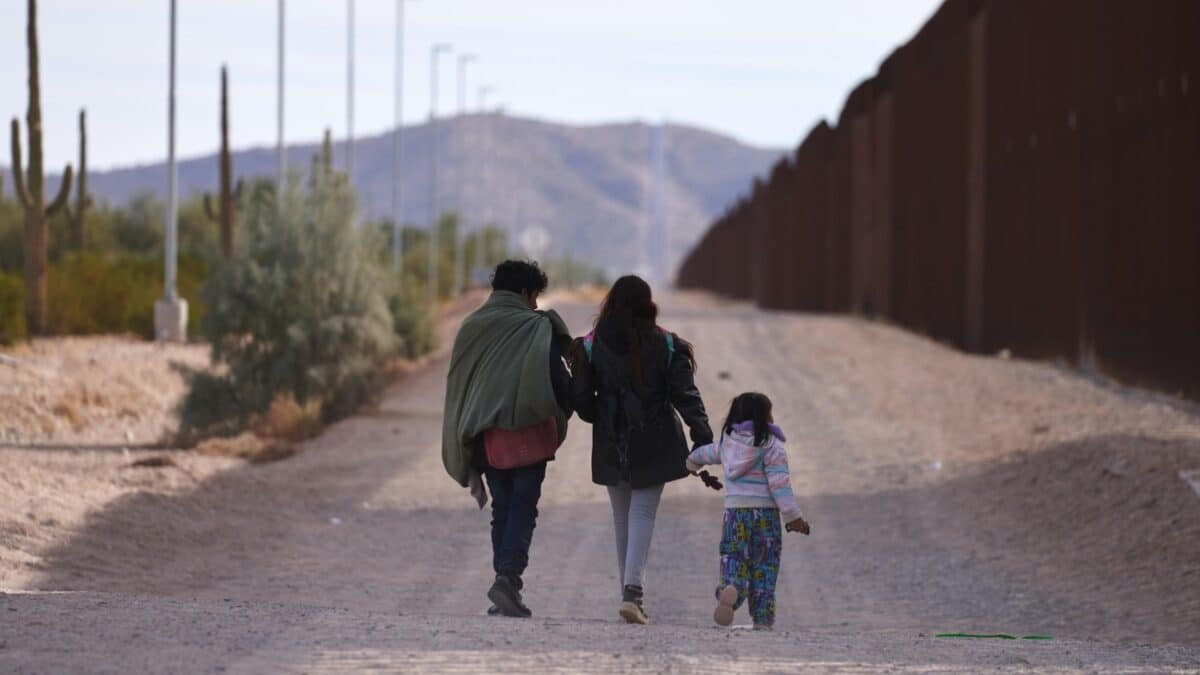 Más de 100 niños y adolescentes migrantes denunciaron abusos de la autoridad fronteriza en Estados Unidos 