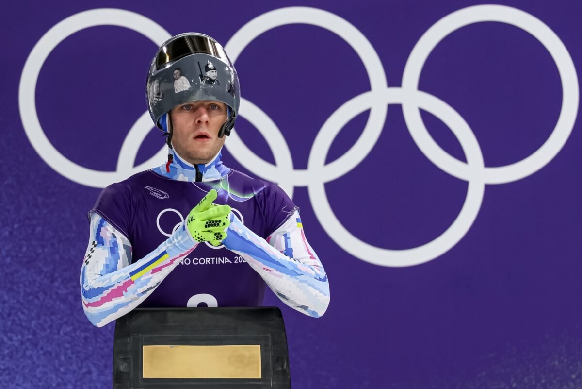 El COI le prohibió competir al ucraniano Vladyslav Heraskevych tras no renunciar a su casco conmemorativo