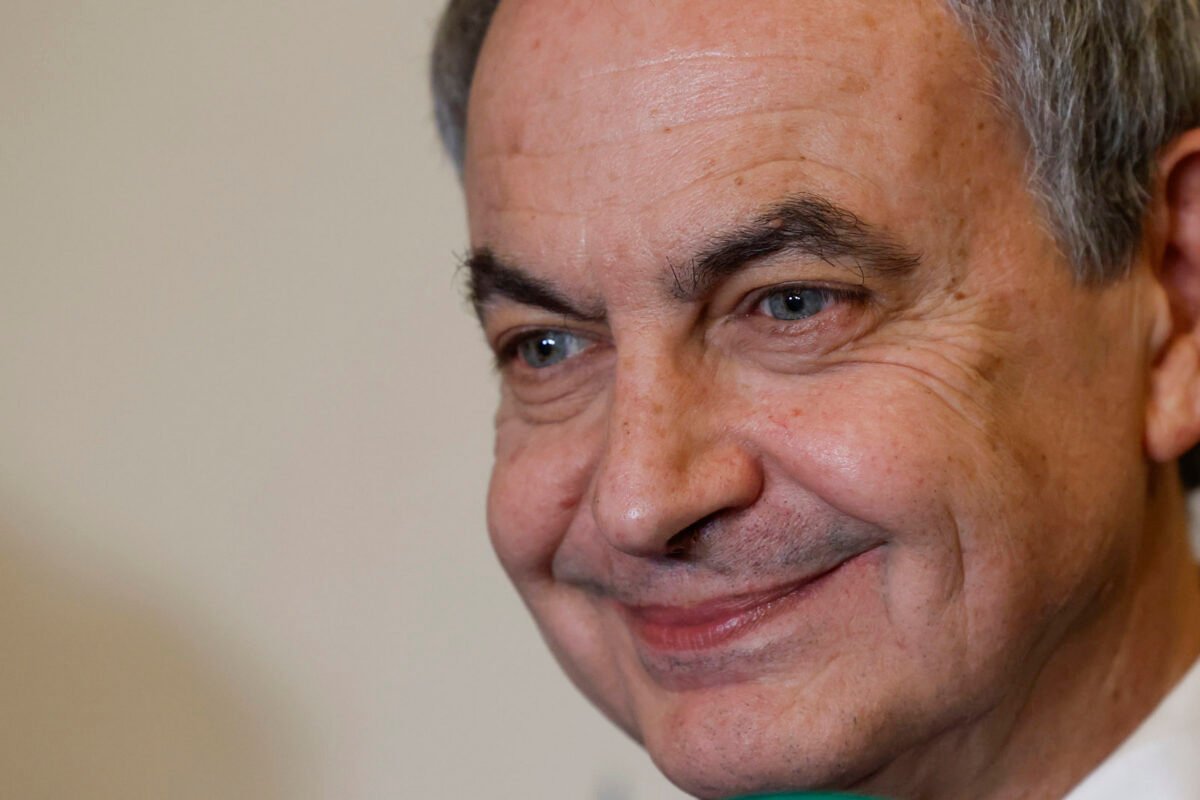 Zapatero se reunirá con Delcy Rodríguez durante tras su visita a Venezuela