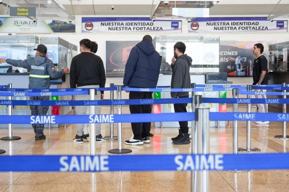 Llegó a Venezuela un vuelo con 110 venezolanos repatriados desde EE UU