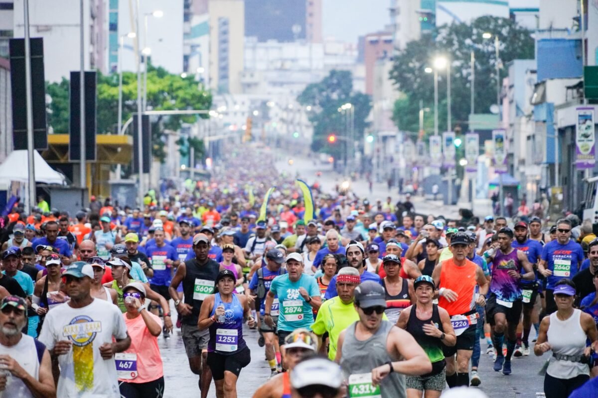Maratón CAF 2024: Joselyn Brea rompió récord nacional