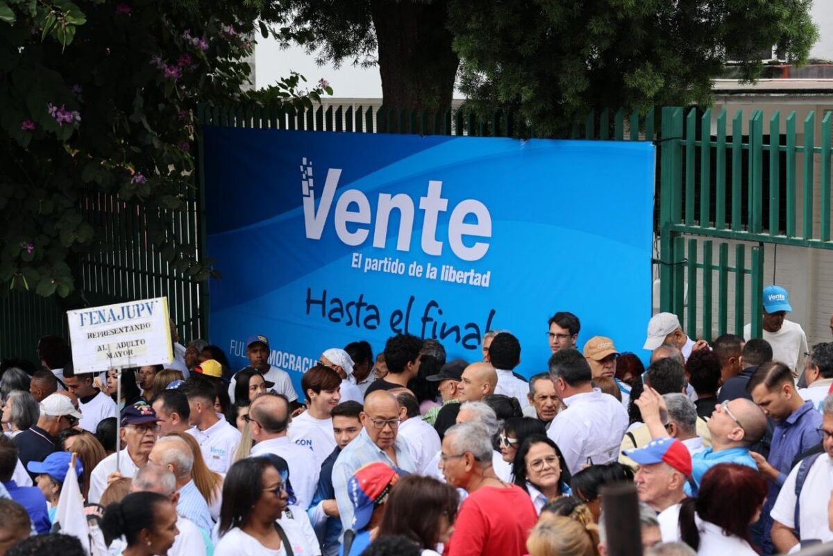 En imágenes: así fue la reapertura de la sede de Vente Venezuela en Caracas