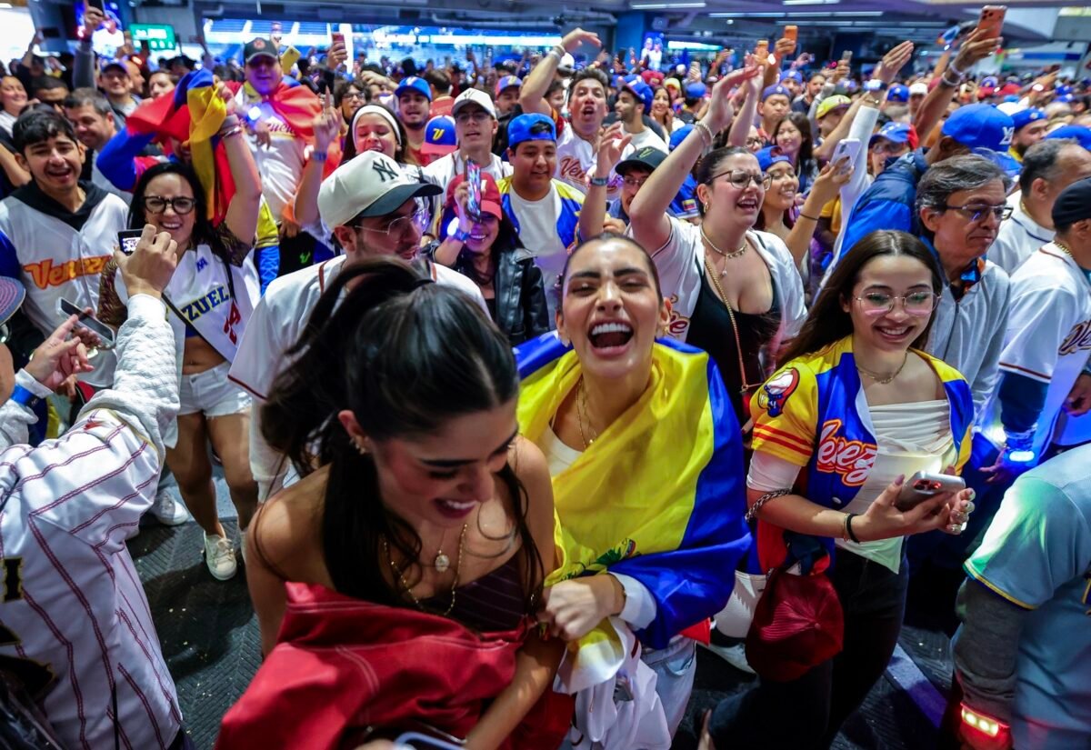 El “ponche, ponche” que retumbó en el Clásico Mundial de Beisbol: cómo un cántico se convirtió en identidad venezolana