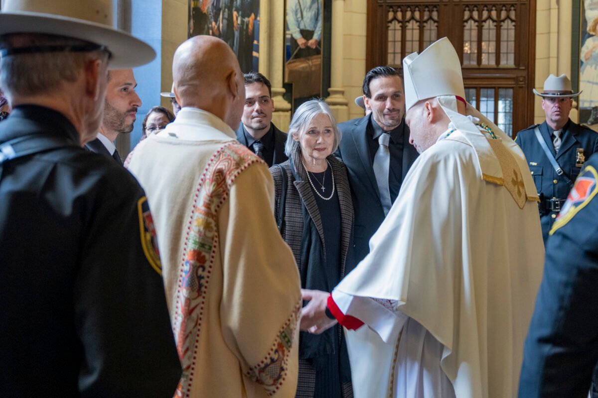 En imágenes: así despidieron a Willie Colón con una misa en Nueva York