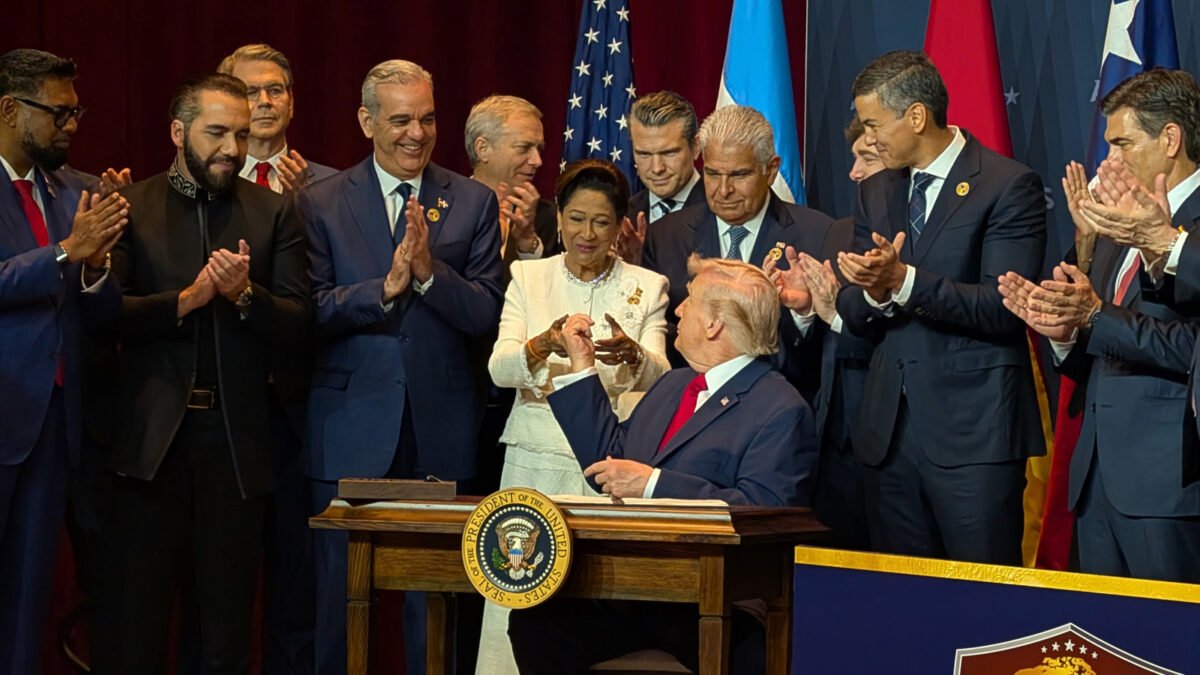 Trump anunció una coalición militar en Latinoamérica contra carteles tras reunión con 12 presidentes de la región