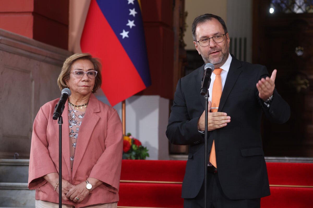 Petro anunció que Colombia y Venezuela pedirán su adhesión plena al Mercosur