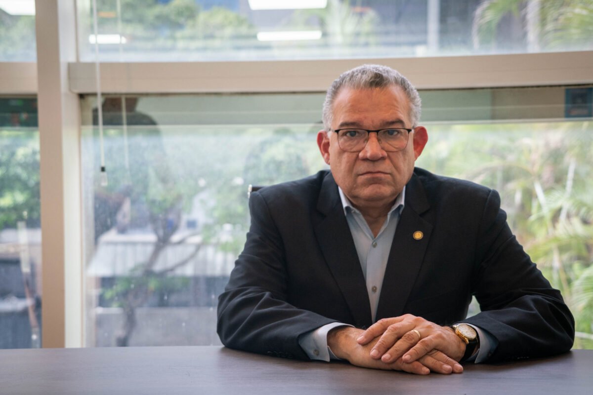 Enrique Márquez: “Creo que las elecciones tenemos que ganárnoslas”