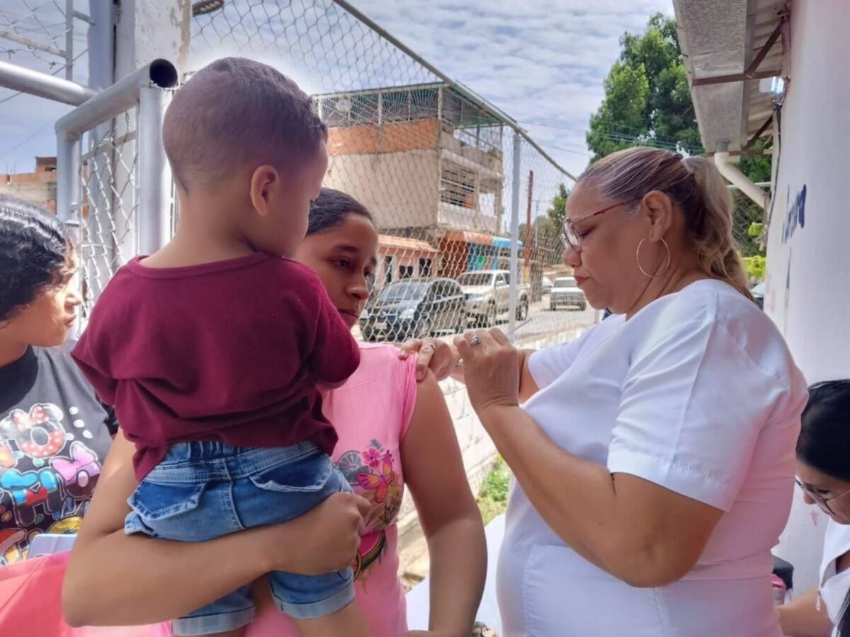 Fiebre amarilla en Venezuela: lo que debes saber sobre las jornadas de vacunación