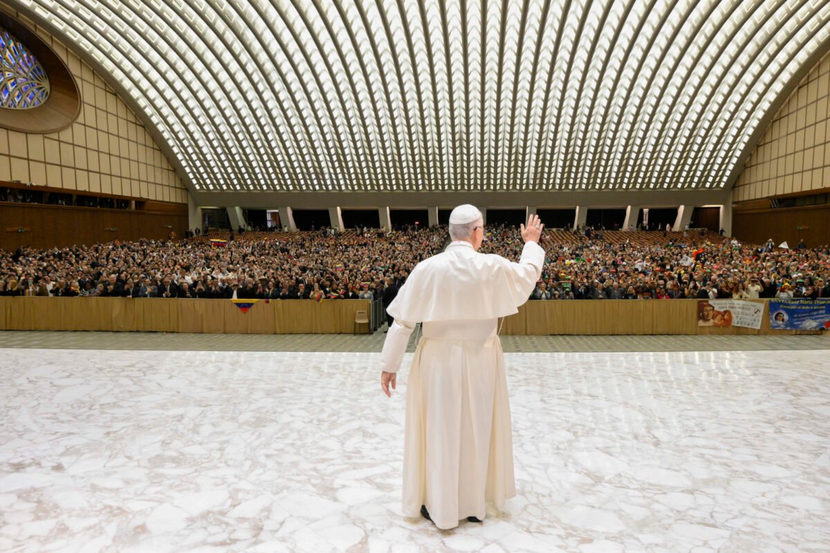 León XIV pidió afrontar los problemas de la vida siguiendo ejemplo de los santos venezolanos