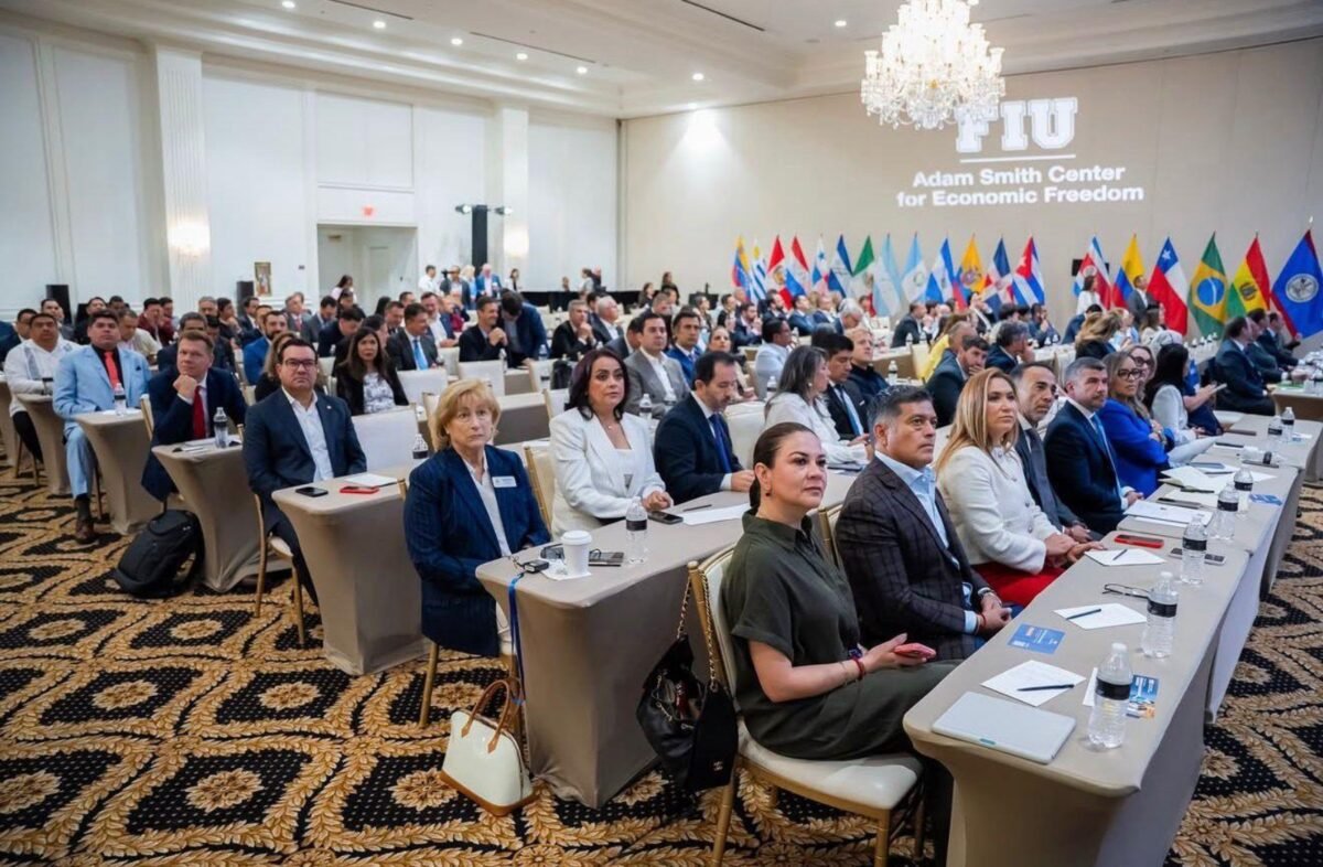 Guaidó encabezó panel sobre seguridad en cumbre de alcaldes en Miami: “La seguridad es la clave de la democracia”