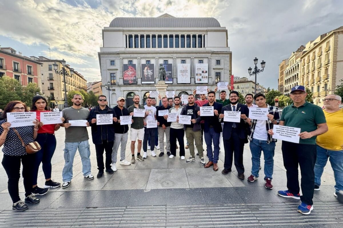 Familiares de presos políticos en Venezuela se sumaron a protesta internacional para exigir su liberación