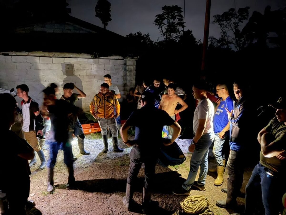 Más de 140 familias quedaron incomunicadas en una aldea de Táchira tras un derrumbe 