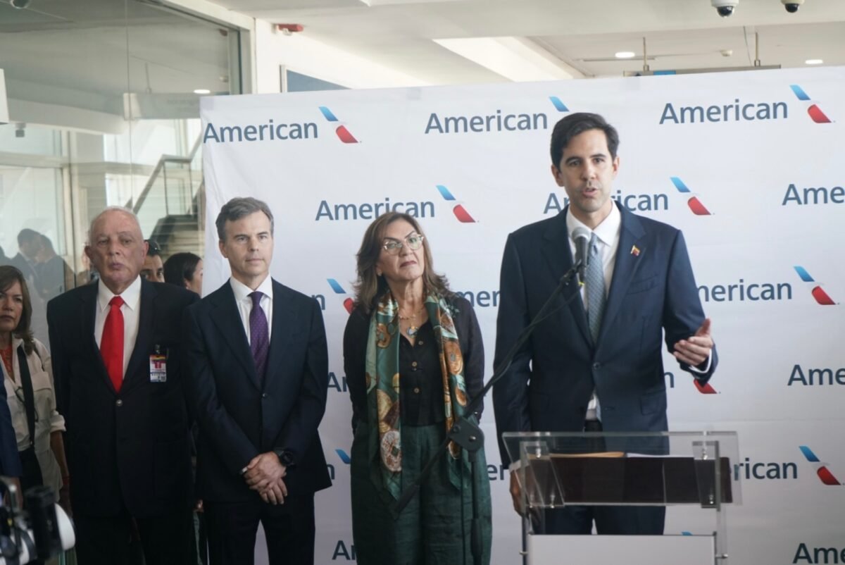 Venezuela y EE UU reanudaron sus vuelos directos: avión proveniente de Miami aterrizó en Maiquetía