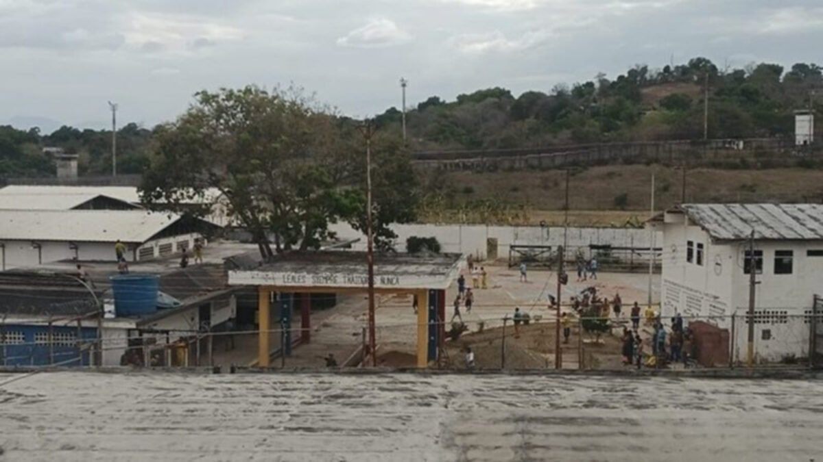 OVP denunció traslado de más de 600 presos desde Yare III de forma arbitraria