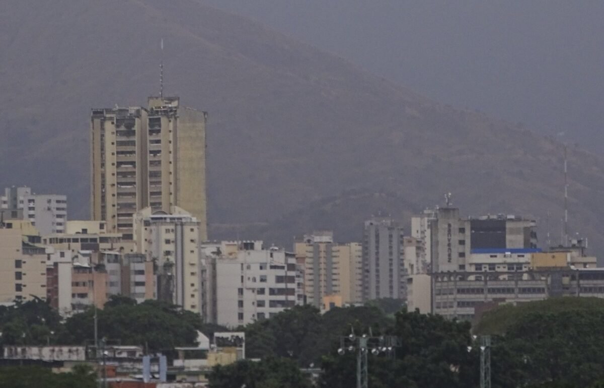 Las imágenes de la nube de polvo del Sahara que cubrió varias ciudades de Venezuela 