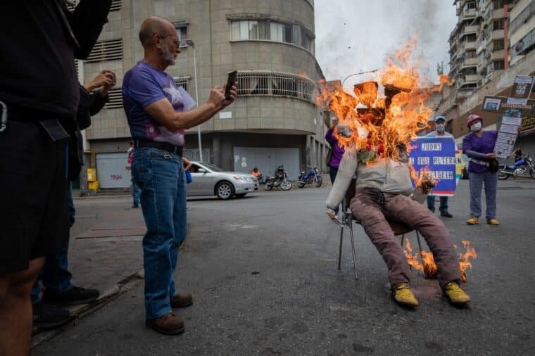 La quema de Judas, ¿cuál es su origen y por qué se celebra esta tradición?