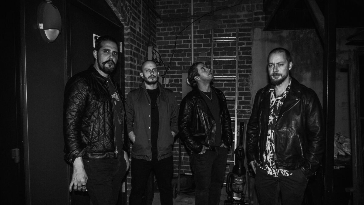 Viniloversus presentó su versión de “Ausencia” en tributo a Dermis Tatú