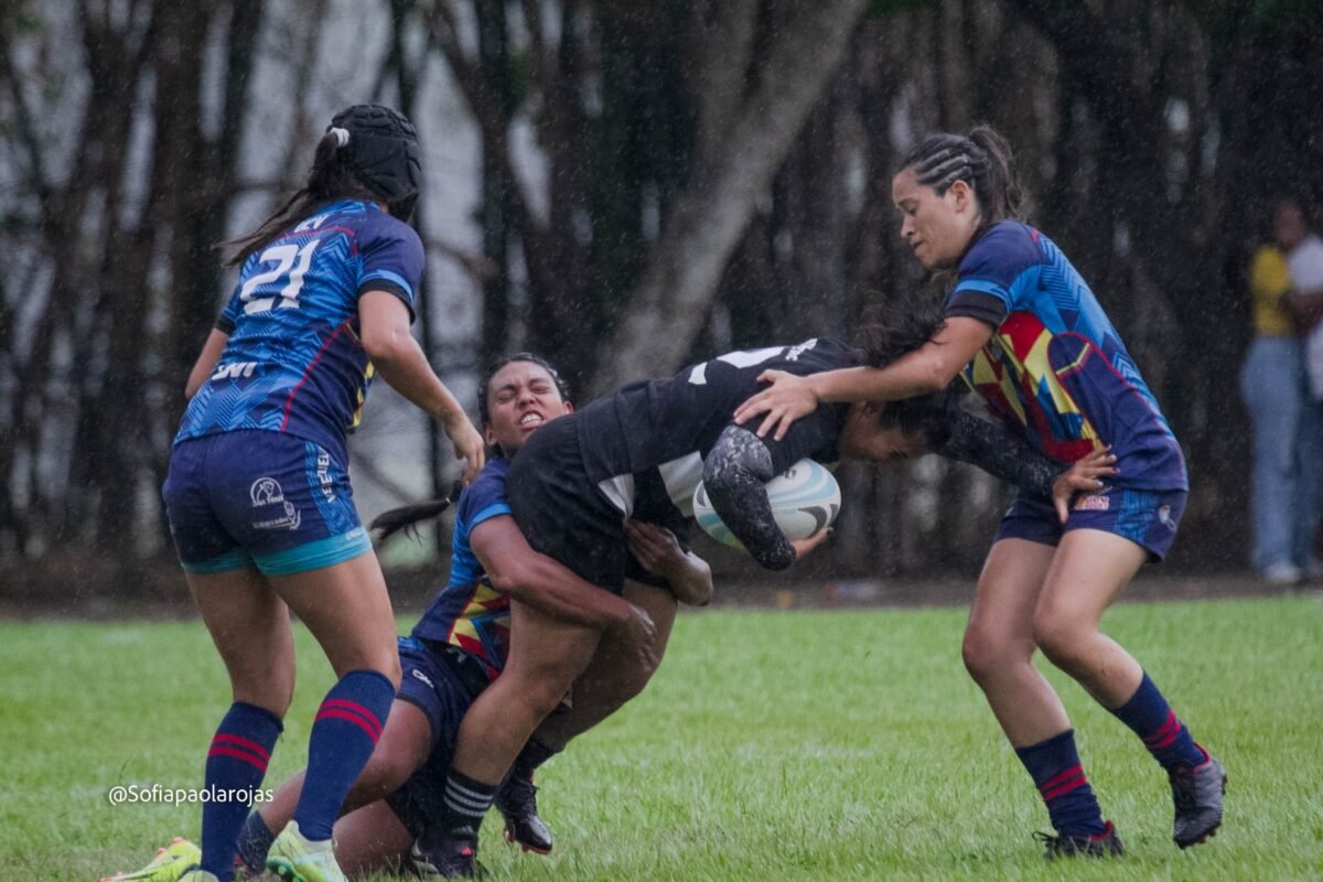 El rugby y el running se dieron cita en el festival deportivo más épico: el Santa Teresa Sevens