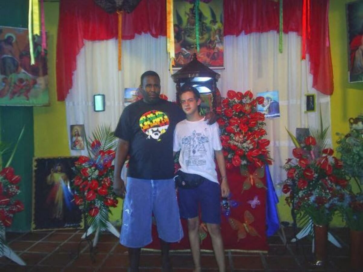 Orestes Gómez sobre No me fui porque quise: “Este disco es lo que yo tengo que decir sobre mi país y mi música”