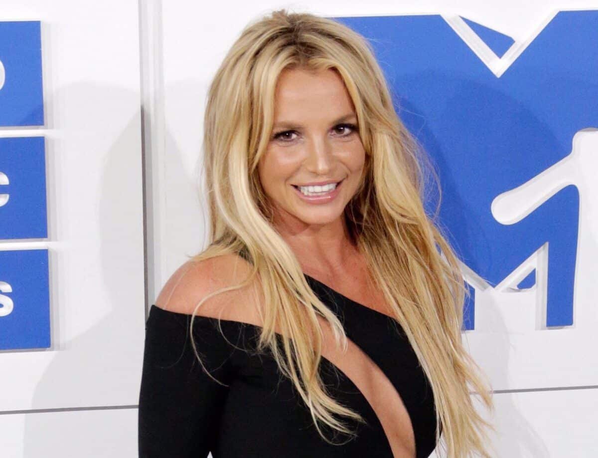 Britney Spears publicó su libro de memorias: la relación con su familia, el aborto y otras revelaciones
