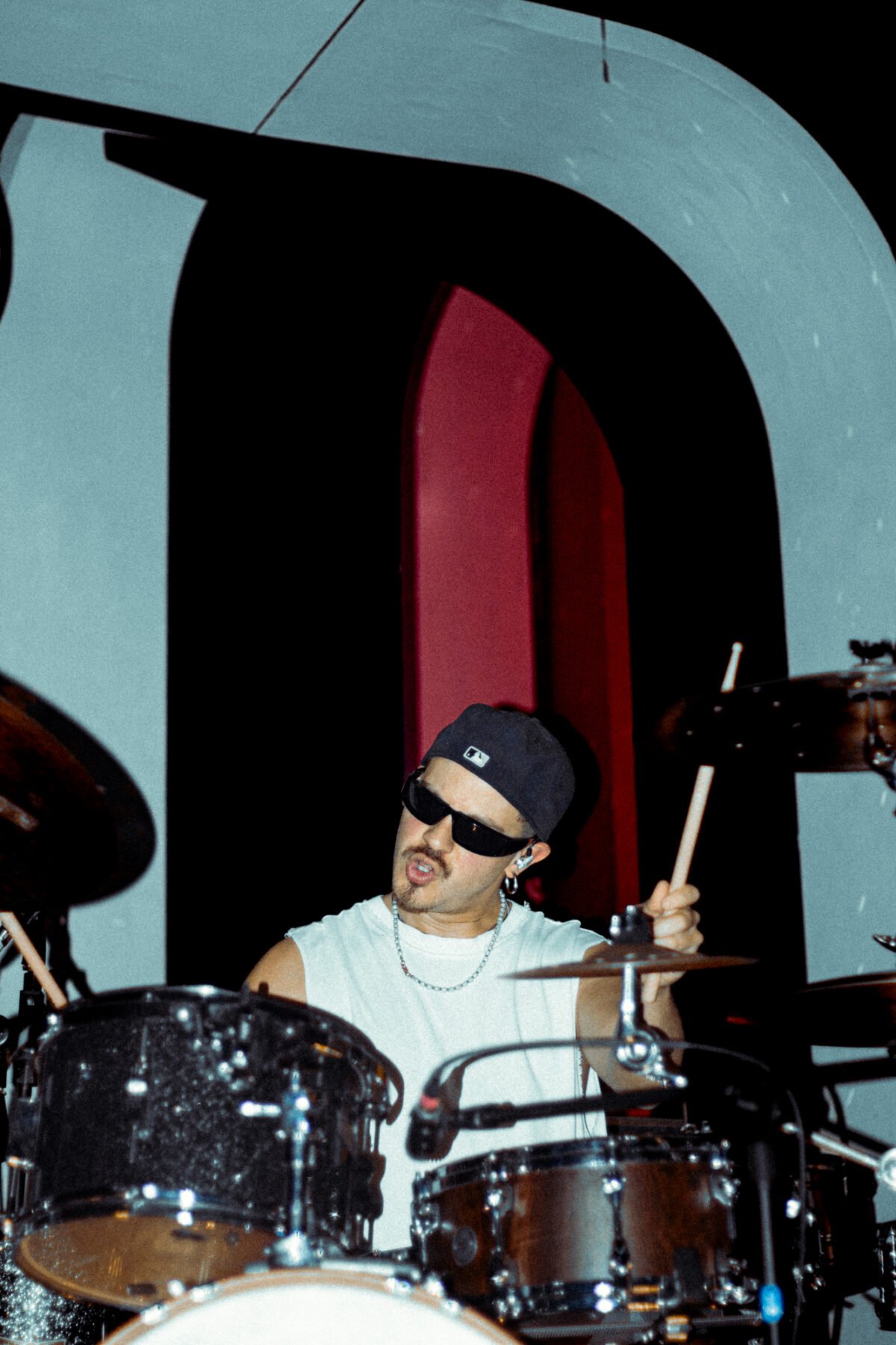 Orestes Gómez sobre No me fui porque quise: “Este disco es lo que yo tengo que decir sobre mi país y mi música”