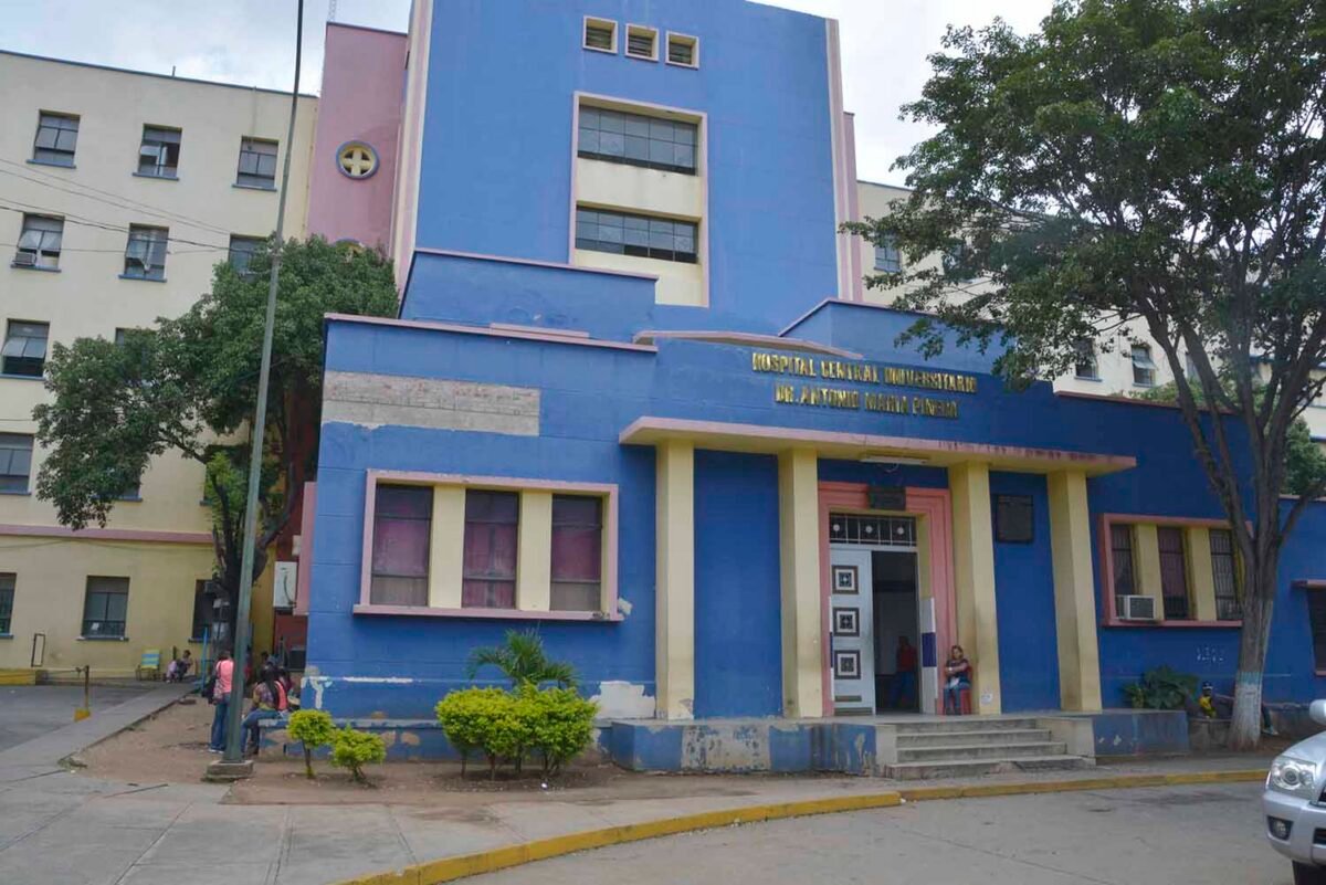 Familiares de fallecidos en la morgue de un hospital en Barquisimeto denunciaron que roedores comen la piel de los cadáveres