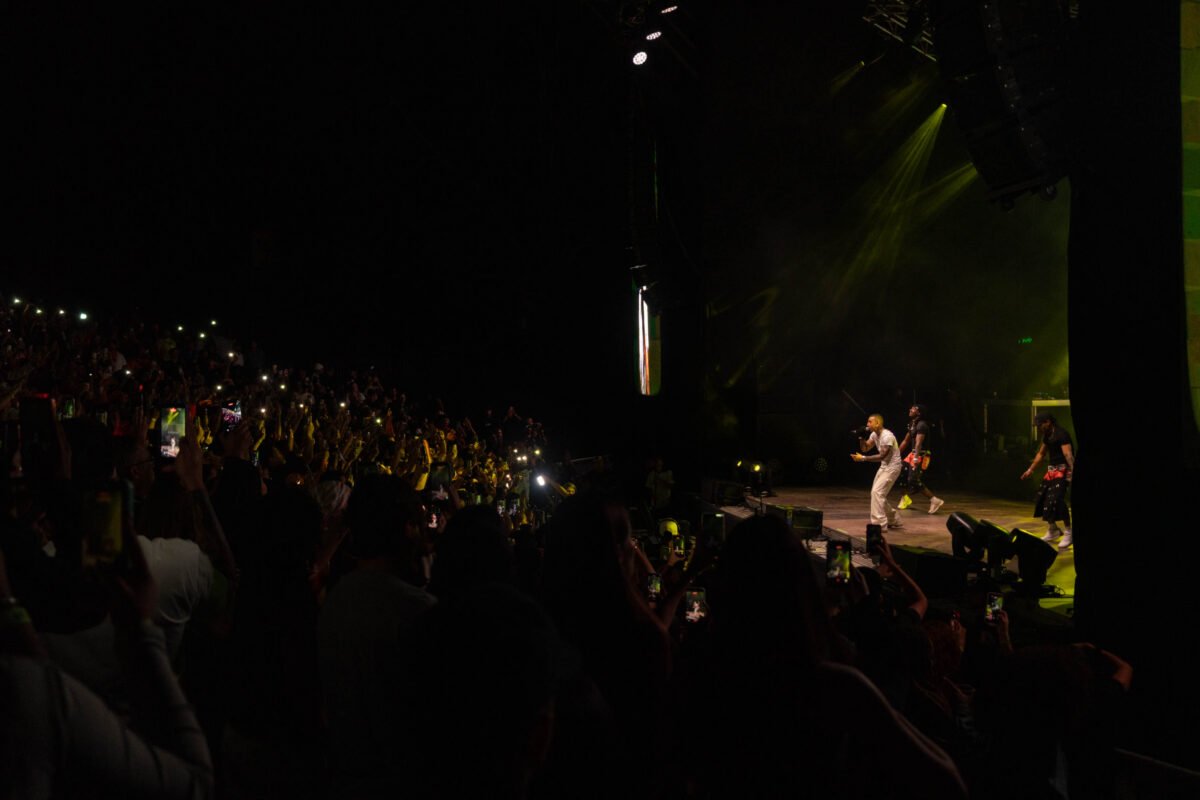 Micro TDH revive la nostalgia por sus canciones icónicas en su concierto en Caracas 