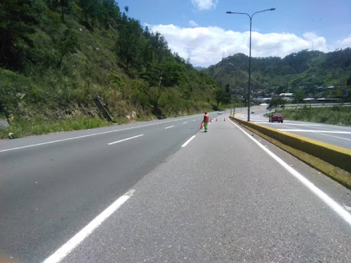 Cerrarán parcialmente la autopista Regional del Centro por trabajos en la vía