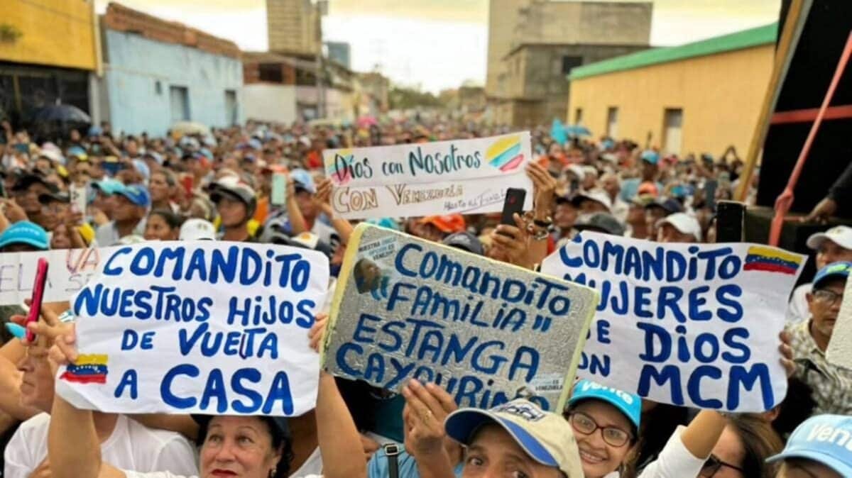 VE Sin Filtro denunció que existe una página falsa para el registro de los Comanditos, iniciativa de María Corina Machado