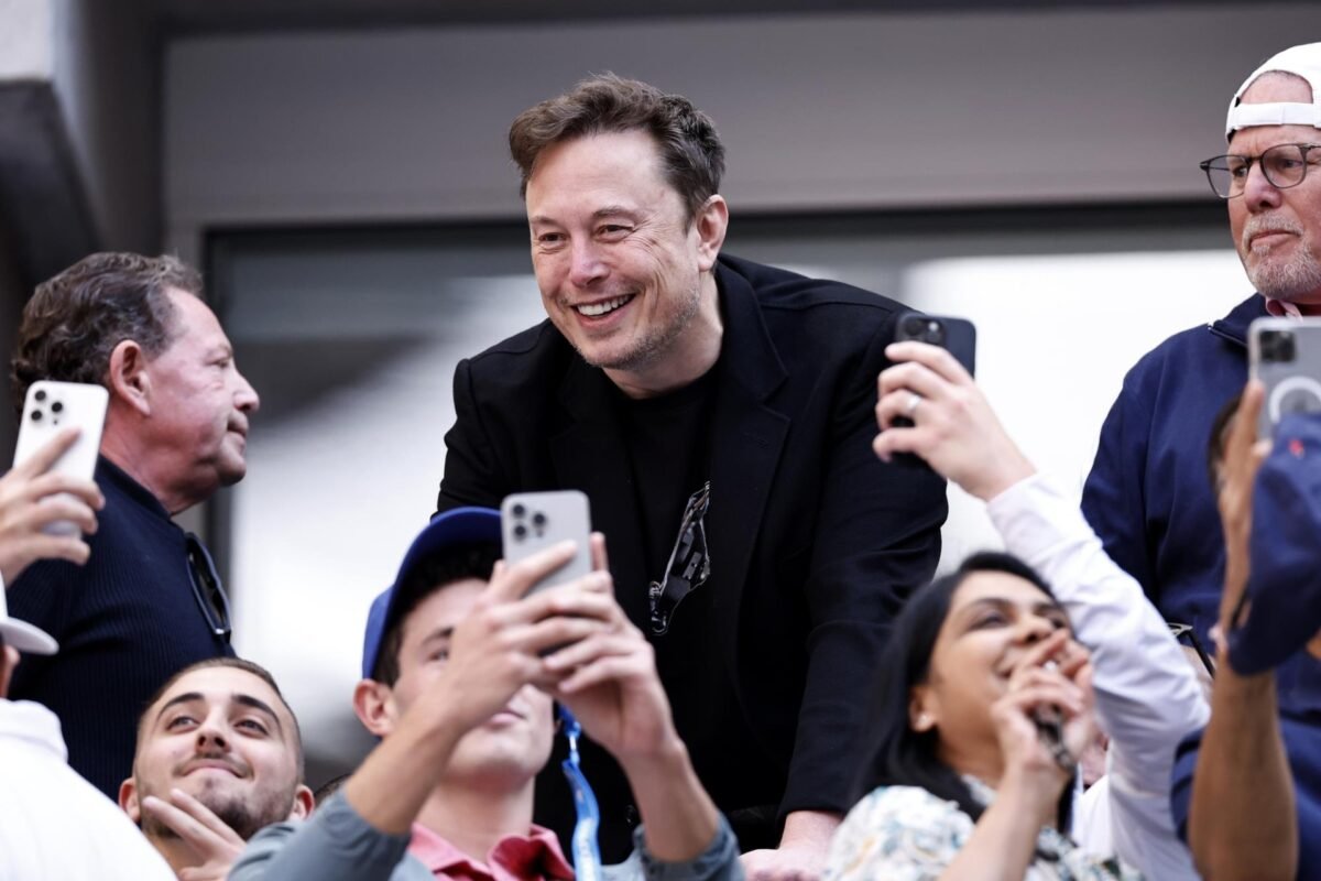 ¿Elon Musk anunció un apagón mundial de Internet para el 13 de octubre?