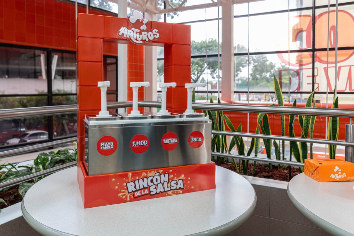 Arturo’s se reinventa con tres nuevos combos de tenders y salsas exclusivas