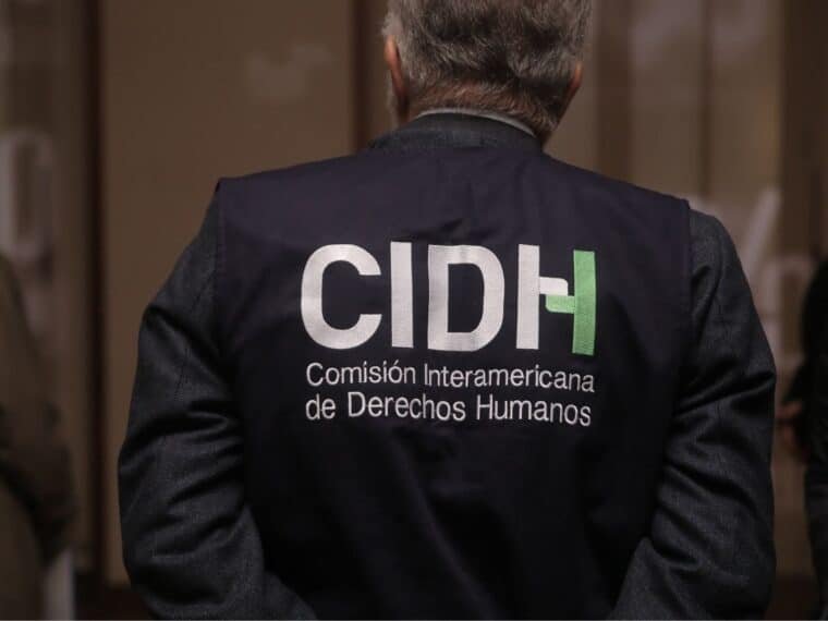 #TeExplicamosElDía | Miércoles 6 de mayo La CIDH afirmó que 2025 fue el año en que se consolidó un “régimen dictatorial” en Venezuela CIDH instó al Estado venezolano a no criminalizar a las personas LGBTIQ+